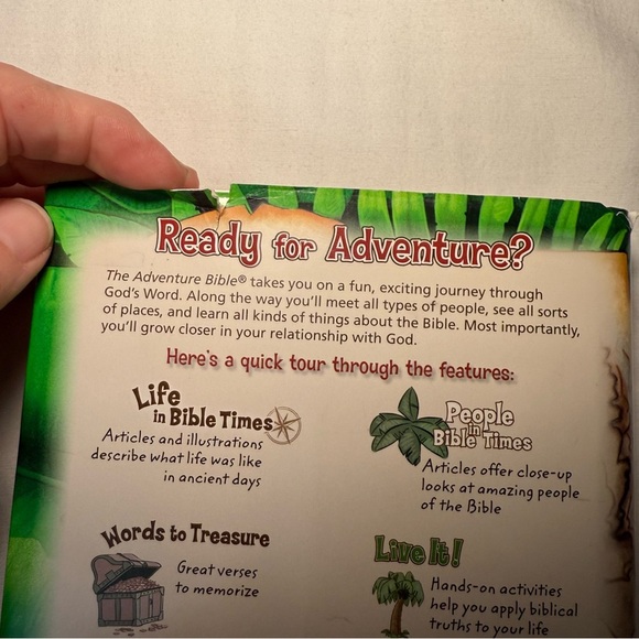 NIV, Adventure Bible, Hardcover, Full Co Kids Bible Ages 9-12 Easy Read - Picture 4 of 8
